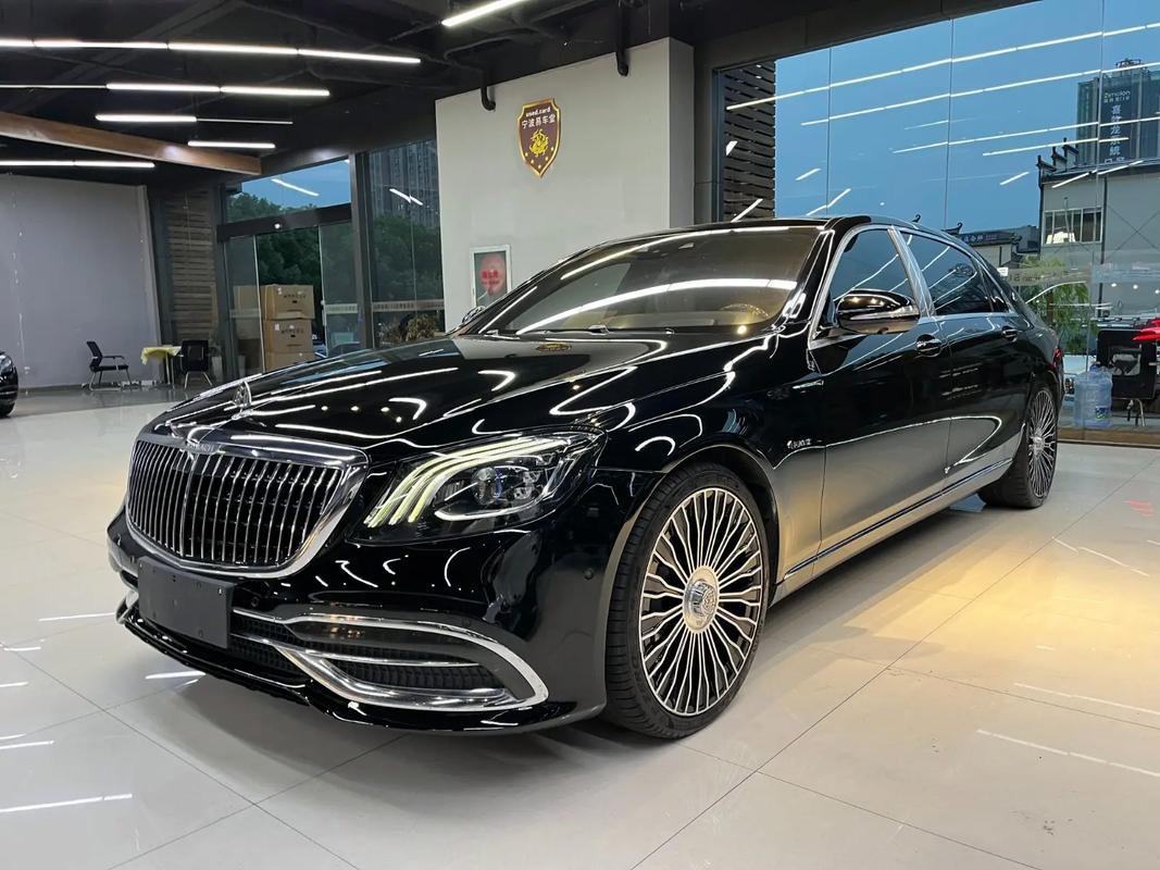 新款奔驰迈巴赫s600,新款奔驰迈巴赫多少钱